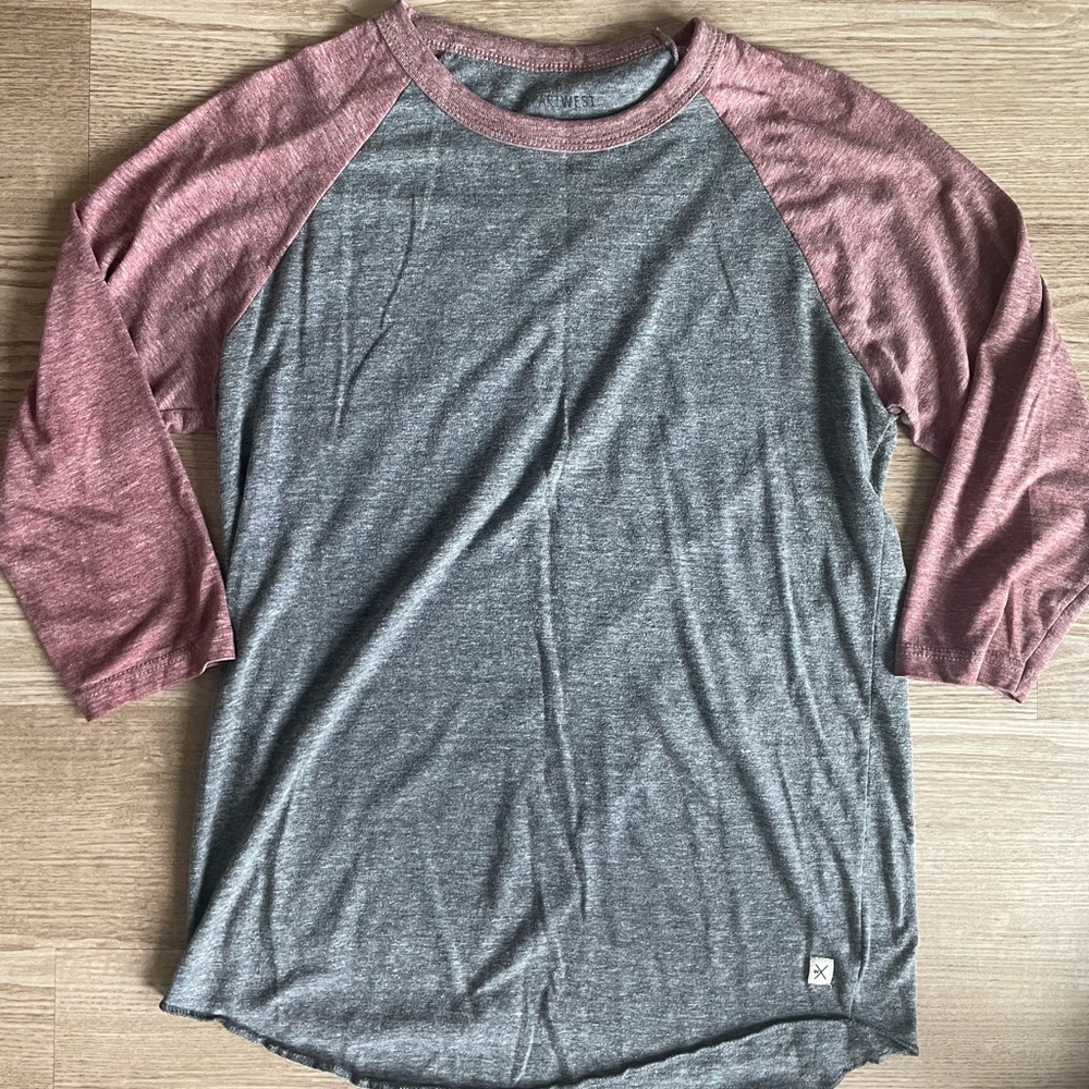 Depart West 3/4 sleeve T-shirt Mens Medium